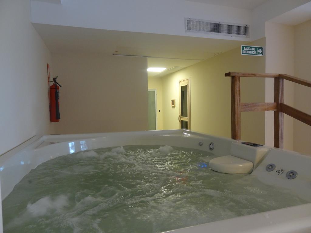 Sul Mare Hotel บาเลเรีย เดล มาร์ ภายนอก รูปภาพ